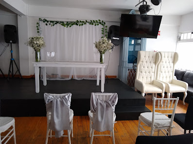 Salón Loft Amores Del Valle